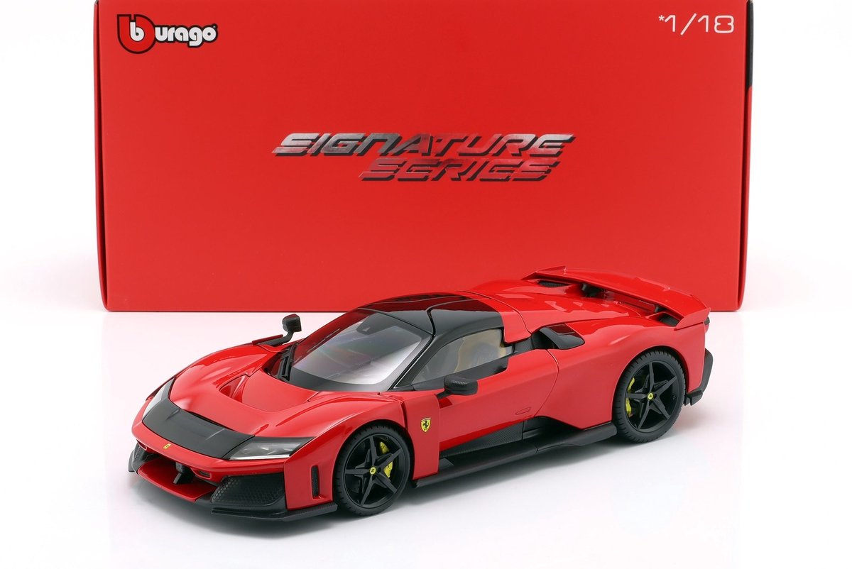 Ferrari F80 - 1:18 - Bburago (Signature Series)