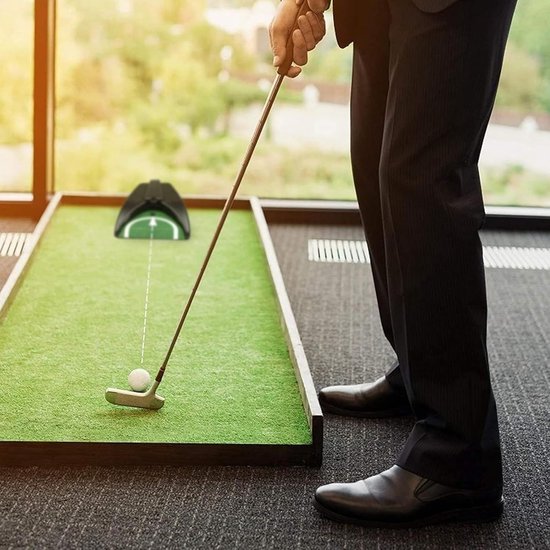 Putting Cup Automatische golf trainingshulp - indoor outdoor gebruik — afbeelding 4