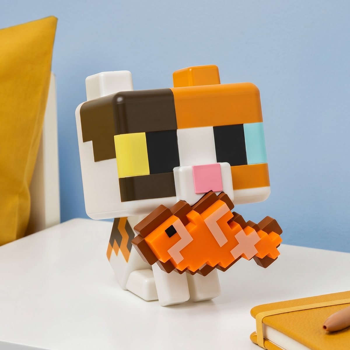 Minecraft Cat GloBuddies Lamp