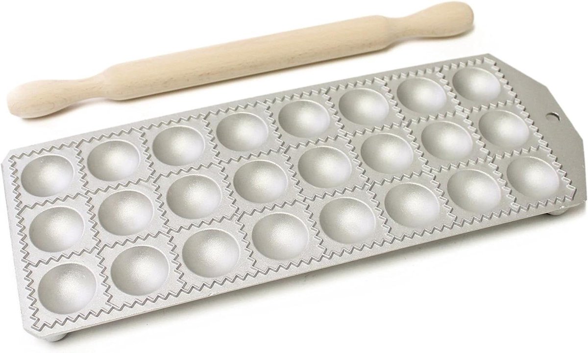 Ravioli Maker - Pastamaker Rond - Zelf Pasta Maken - Met Deegroller - 24 Stuks - Zilver