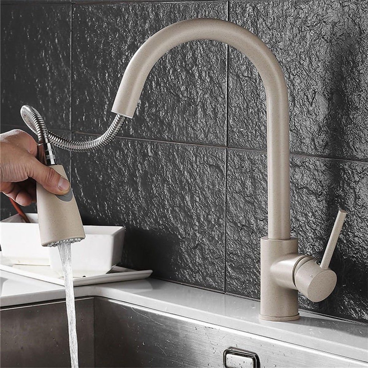 Keukenmengkraan met Uittrekbare Koud en Warm Waterfunctie, Draaibare Uitloop in Oatskleur