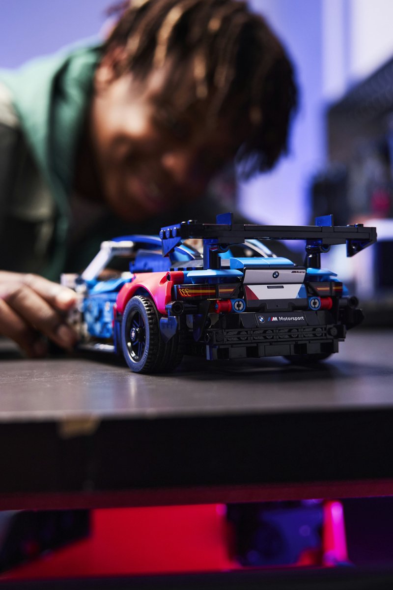 LEGO Technic - BMW M4 GT3 EVO Racewagen Speelgoed voor Kinderen vanaf 11 Jaar - 42226 — afbeelding 2
