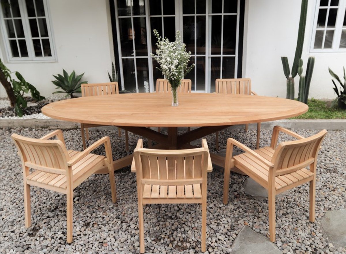 Teak Tuinset Amara – Ovalen Tuintafel 260x110 met Spinpoot + 6 Stapelbare Stoelen