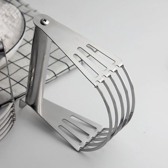 Koekmixer - Deegsnijder Deegpers - Bakken Ingrediënten Mengen - Stevig Gelast Handvat - 13 x 12 cm - Zilver — afbeelding 2