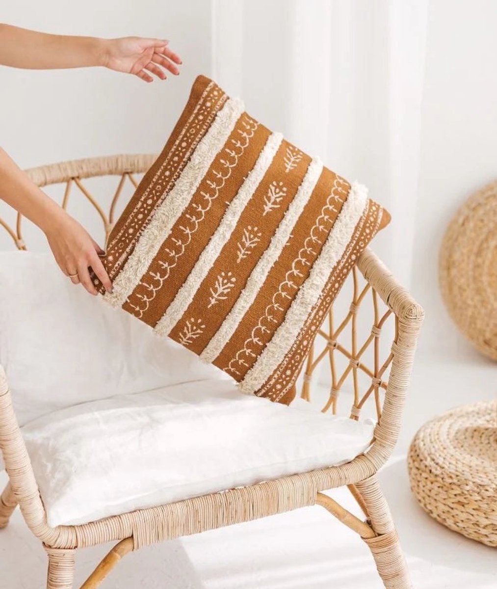 TFP Hand Block Printed Cushion Cover - Sierkussenhoes | Nidhi - 50 x 50 cm - 100% Organic Cotton (GOTS Certified) - Handmade in India - Ochre Brown, natural white