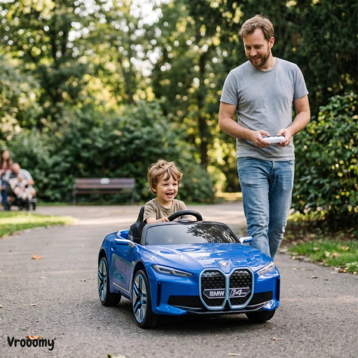 BMW i4 Full Option Elektrische Kinderauto 1 tot 6 jaar – Officieel Gelicentieerd Accuvoertuig met Lederen Zitje, Schokdempers & Bluetooth – 12V Kinderauto met Afstandsbediening, Werkende Deuren & Soft-Start – Blauw — afbeelding 4