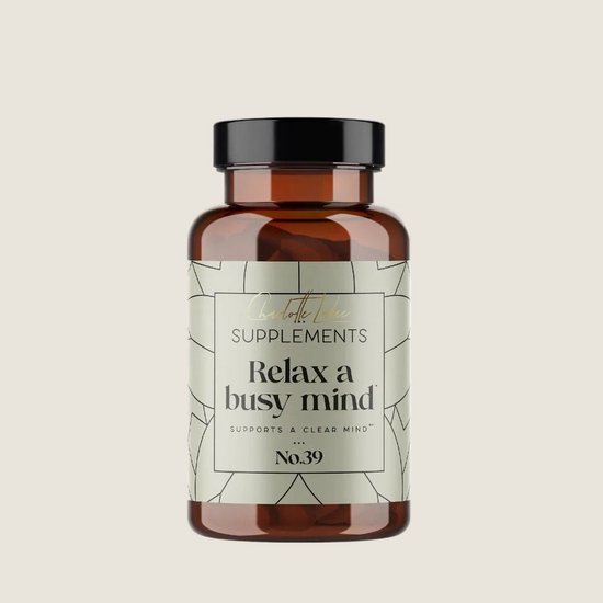 Amberkleurige pot met zwarte dop, met label 'Relax a busy mind No.39'.