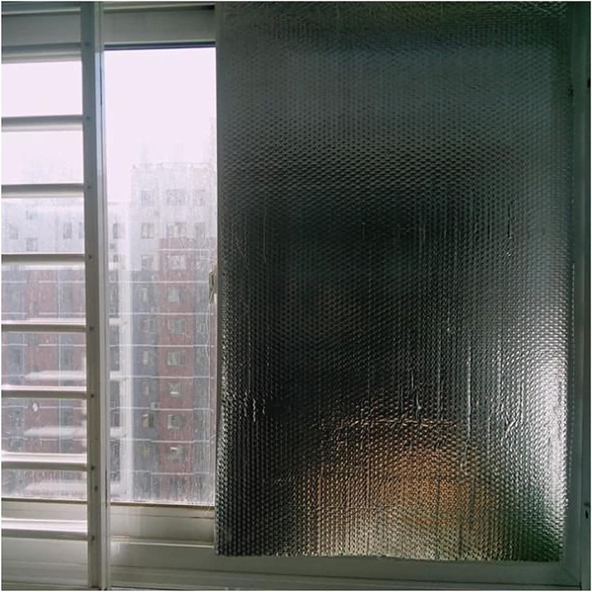 Isolatie Noppenfolie - Reflecterende Folie - Energie Besparen - Dubbele Laag Aluminium - 1x8m - Zilver