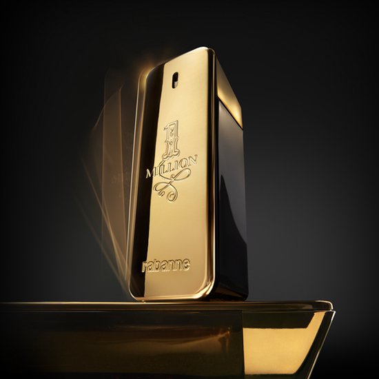 Gouden parfumflesje met '1 Million' en 'rabanne' logo's.