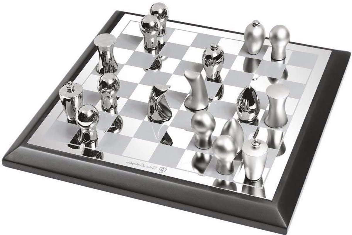 Schaakbord Set - Strategie Spel - Voor Twee - Luxe Zilver Afwerking - 23 x 23 cm - Zilver