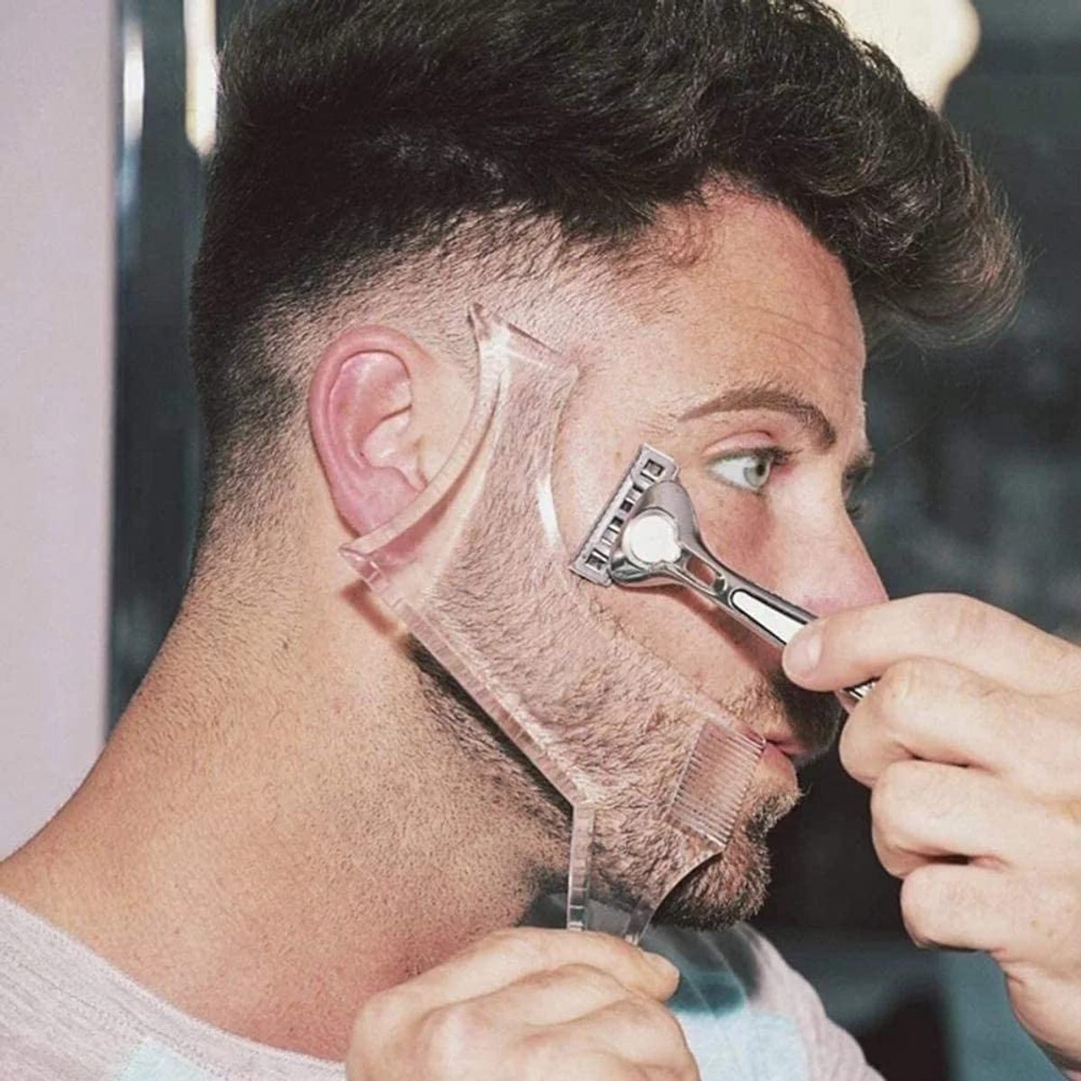 Baardvormgereedschap-kam-perfecte randafwerking-voor kaak-wang-halslijn-man-symmetrisch-kromme-trapknip-past op scheerapparaat-trimmer