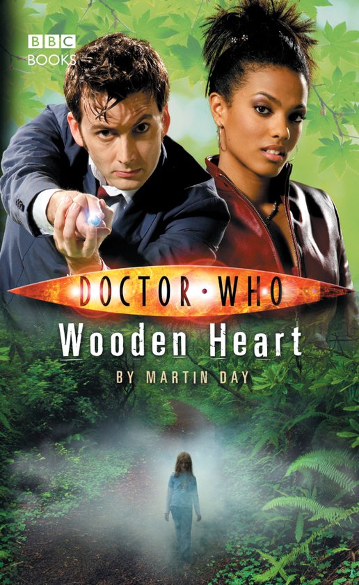 Boek kaft: Doctor Who logo, David Tennant en Freema Agyeman, kind in bos.
