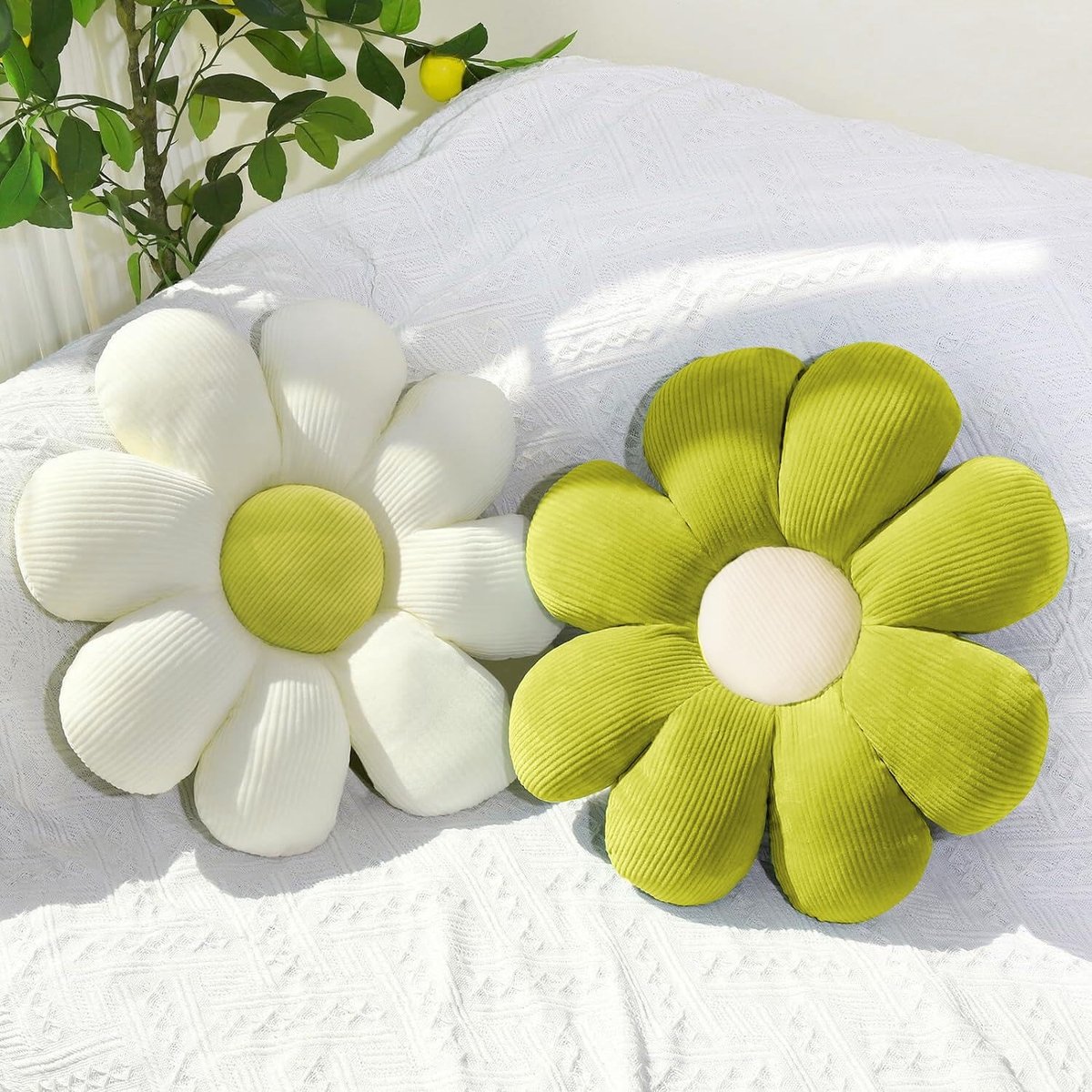 Dailygoody - Bloemkussen - Vloerkussen voor Kinderen - Zacht en Comfortabel - Groen + Wit - Decoratieve Kussens - Geschikt voor Kamer Decoratie - 38 cm