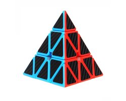 foto van Pyramid cube - Piramide vorm - breinbreker - driehoek kubus 9.5CM