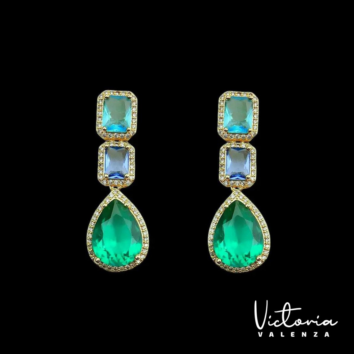 Victoria Valenza Monte Carlo Luxe Oorbellen Dames Messing Oorhangers Dames Oorringen Meerkleurige Steen Oorbellen - Goud kleurig - 1 Paar