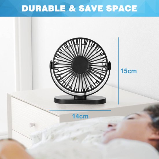 Zwarte tafelventilator van 15 cm hoog en 14 cm breed op een dressoir.