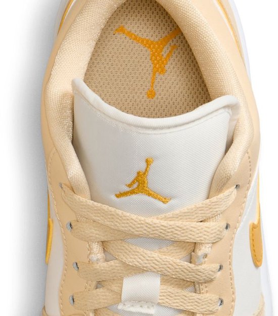 Air Jordan 1 basse taille 43 femme