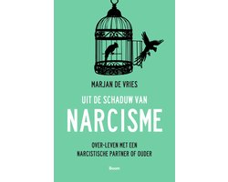 Omslag van Uit de schaduw van narcisme