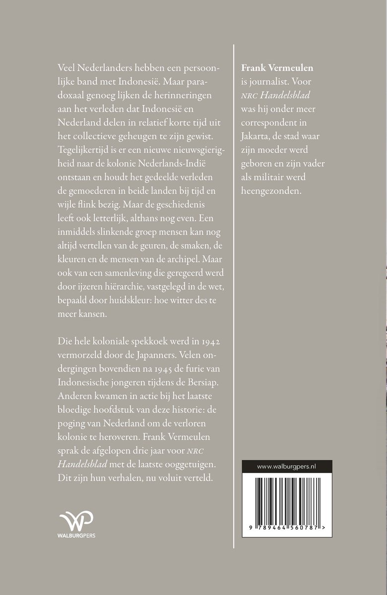 Boekomslag met tekst over de geschiedenis van Nederlands-Indië.