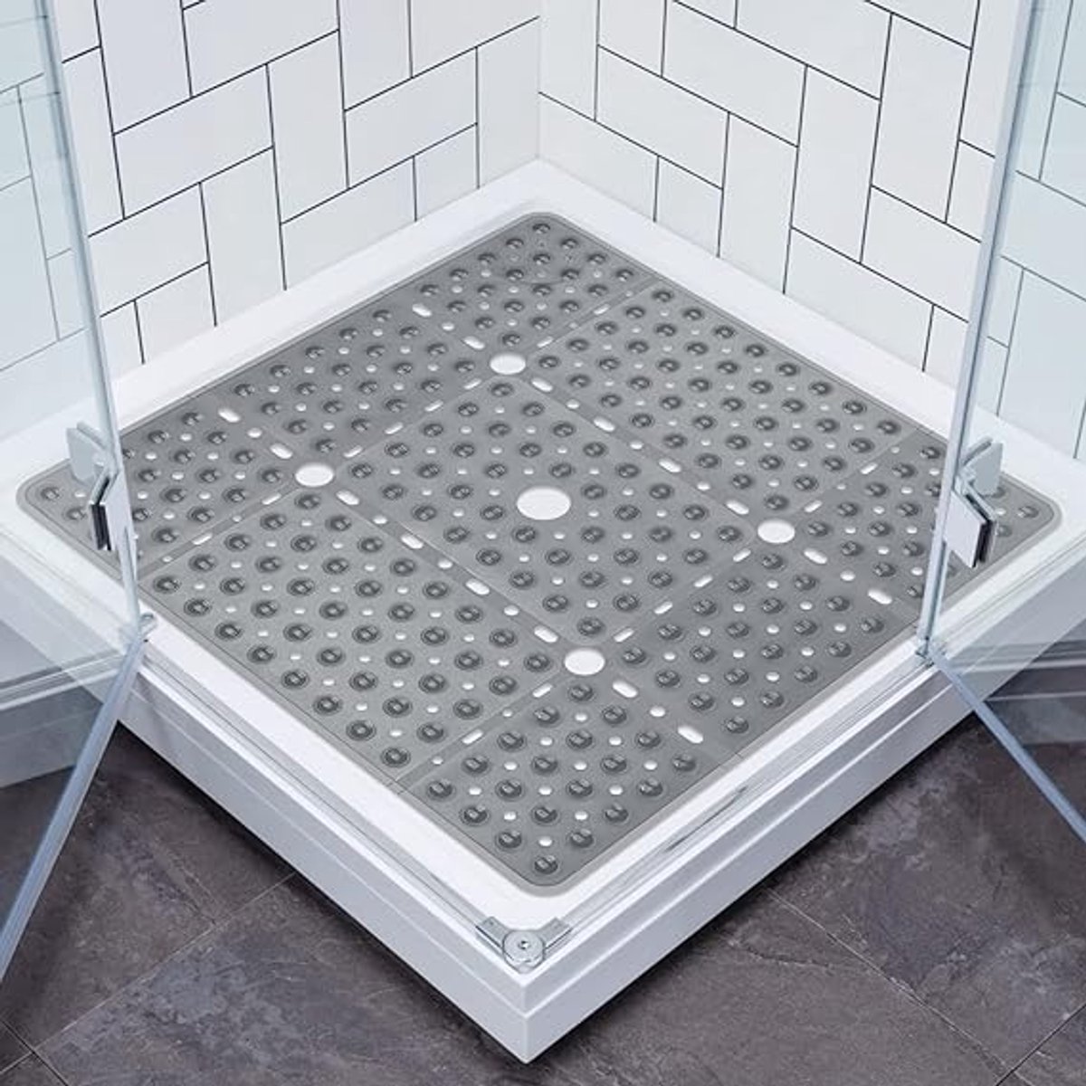 Famanu - Vierkante douchemat antislip 70 x 70 cm | Extra grote douchemat voor binnendouche met zuignappen en afvoergaten | Anti-schimmel badmatten voor badkamer, voetpijn verminderen, machinewasbaar
