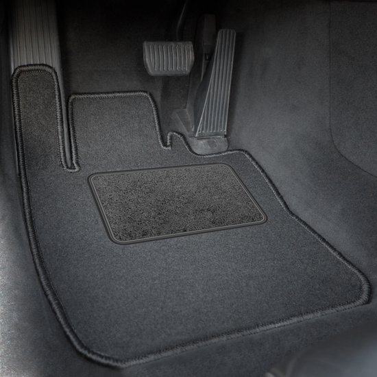 Set velours vloermatten passend voor Volkswagen Passat B3/B4 1988-1997 - rode afwerking