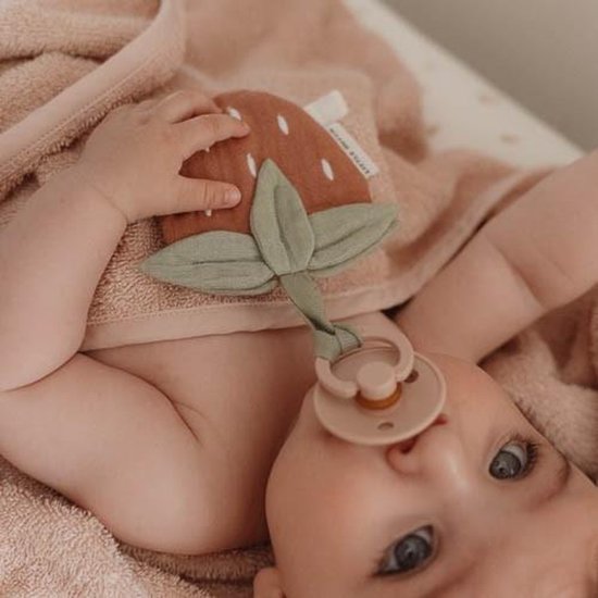Little Dutch Fairy Garden - Baby Jongens & Meisjes - Speendoekje hydrofiel Aardbei van Little Dutch — afbeelding 5