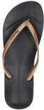 Zwarte Ipanema dames slipper met een goudkleurige band.