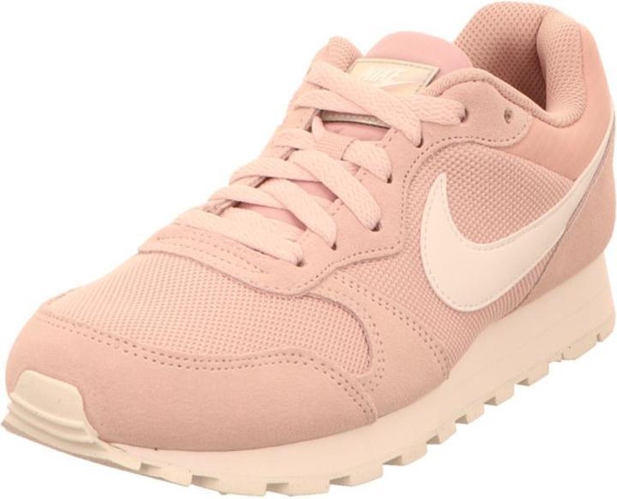 nike md runner 2 pink