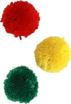 Pom pom 5cm rood/geel/groen 12 stuks