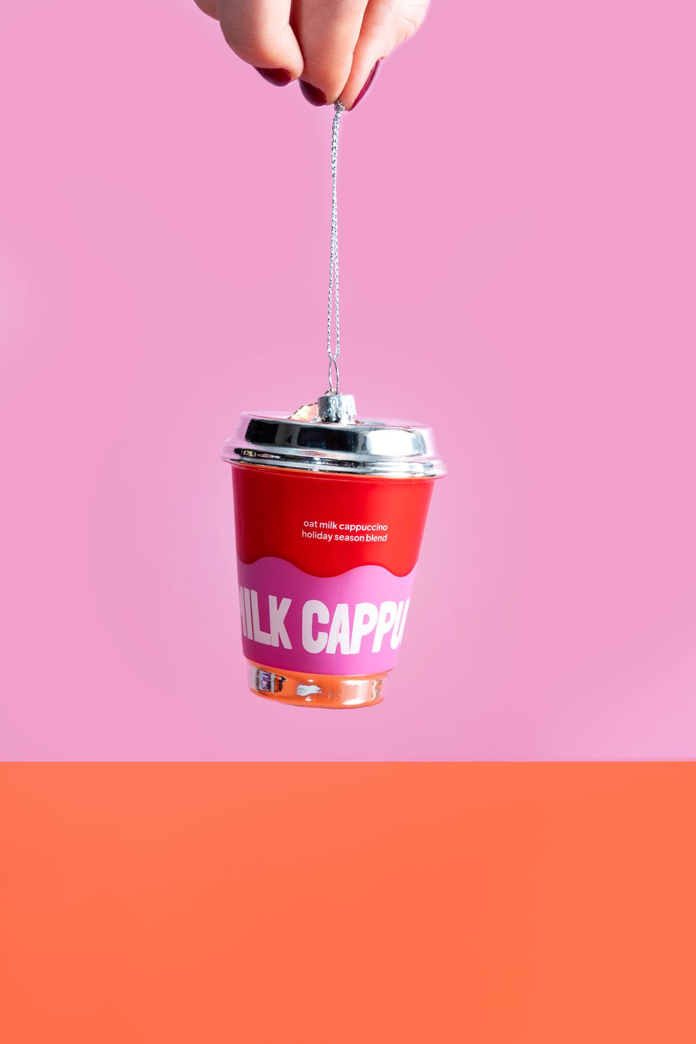 Yup in de boom glazen kerstbal cappuccino to go 9.5cm multi