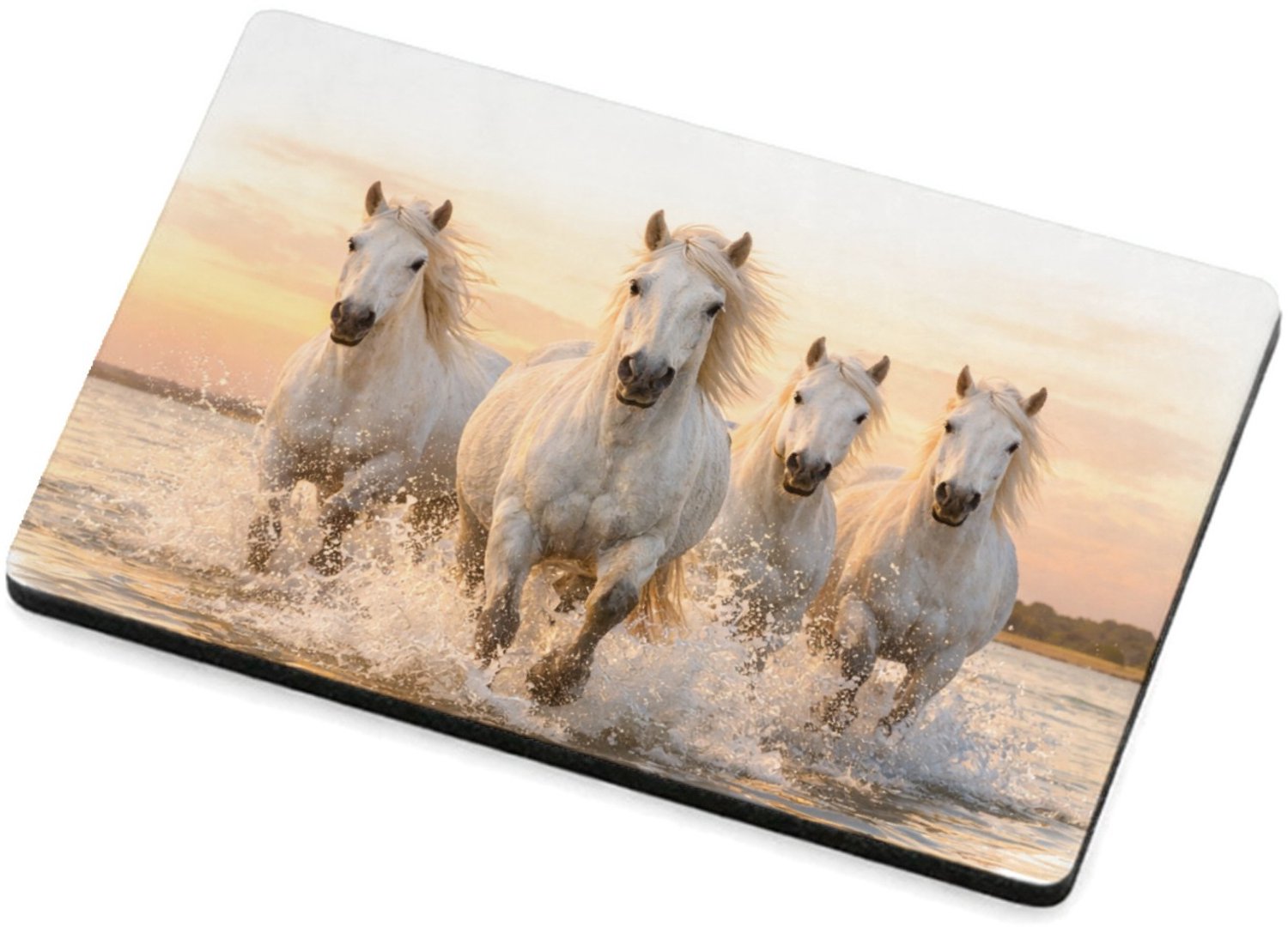 Mr Cadeautjes MDF magnetische fotolijst 7,5 x 5 - design Een dynamische natuurscène met een enkele centrale hoofdfigu | cadeau Wit