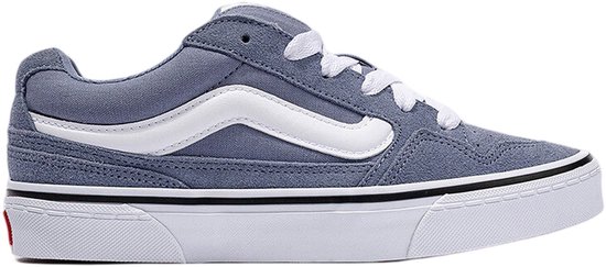 Zijaanzicht van de grijze Vans Caldrone sneaker met witte zijstreep en een dikke witte zool met zwarte lijn.