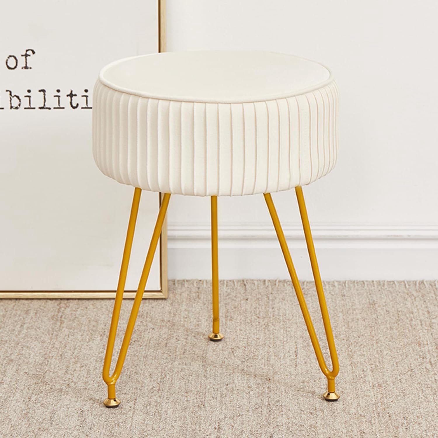 Fluwelen ronde make-upkruk, moderne Ottomaanse voetsteun met verstelbare gouden poten, make-upstoel voor ijdelheid, toilet, slaapkamer, beige