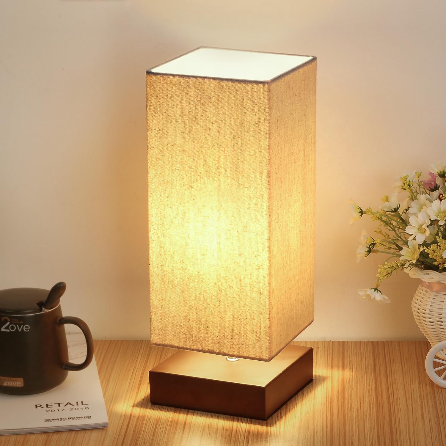 Touch Control Tafellamp Nachtkastje 3 Manier Dimbare Touch Bureaulamp Moderne Nachtkastje Lamp met Vierkante Stof Lamp Schaduw Eenvoudig Nachtlampje voor Slaapkamer Woonkamer Kantoor, Led Lamp