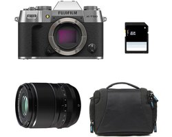 FUJIFILM X-T50 Silber + 23mm f/1.4 WR + Tasche + 8 GB SD-Karte