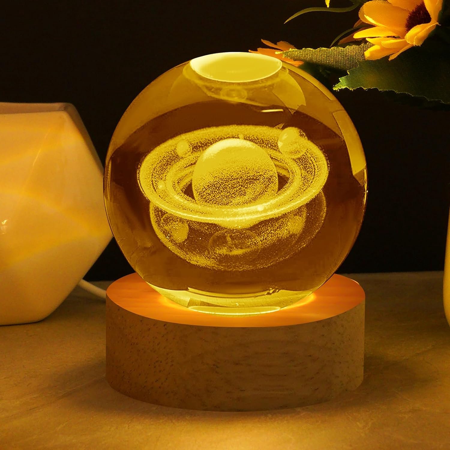 3D Saturnus Planeet Nachtlampje, Kristallen Bal met Houten Basis, Galaxy Space LED Lamp, Tafeldecoratie, Leuk Verjaardagscadeau voor Kinderen en Volwassenen