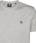 Grijs gemêleerd T-shirt met ronde hals, Petrol Industries logo in de nek en een klein P-embleem op de borst.