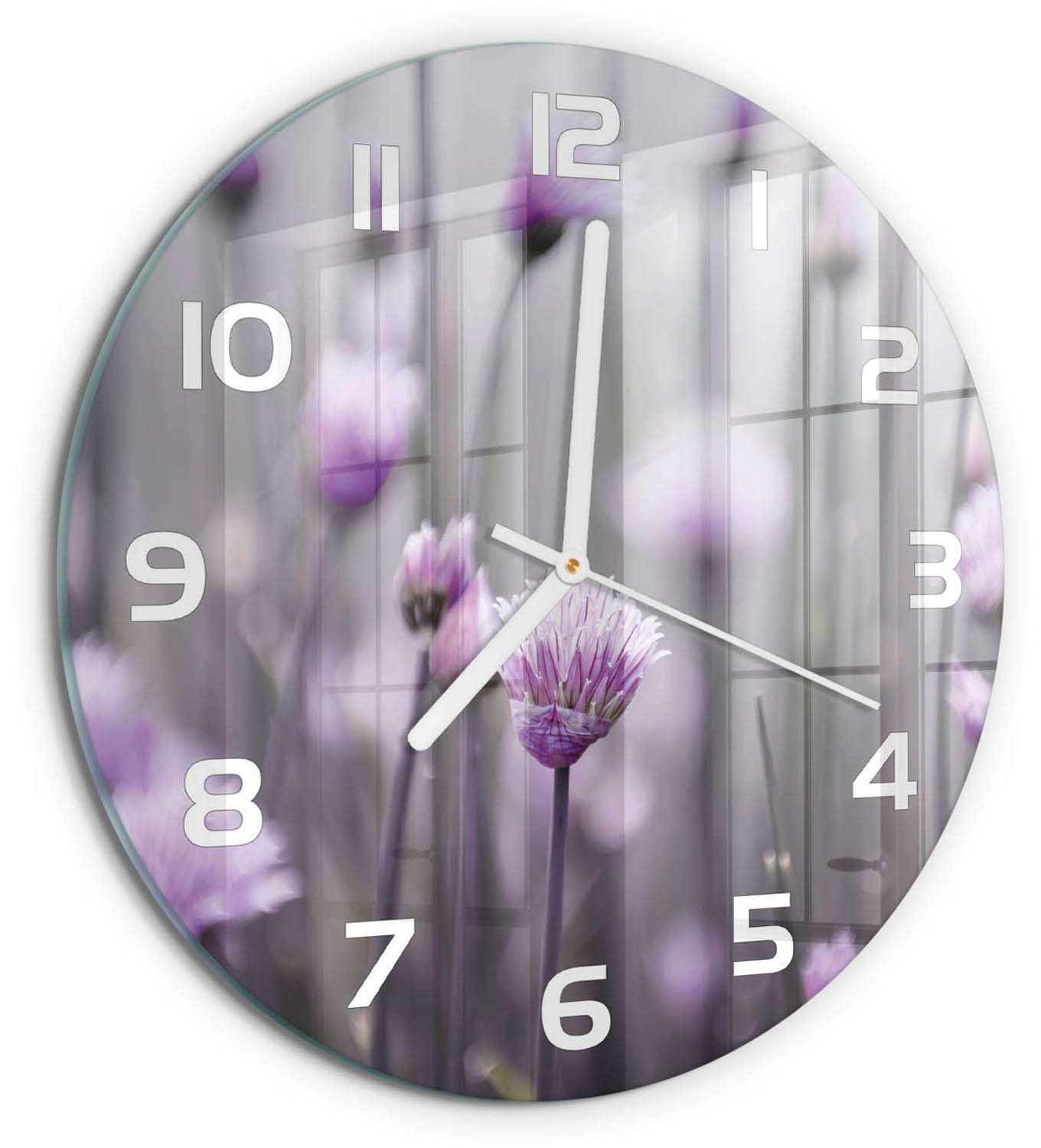 TULUP Wandklok - Bieslookbloemen Decoratieve Glazen Klok - fi30 cm - Paars Glazen Wandklok Design - Witte handen - Ronde Klok - Glazen Klok Met Print - Wandklok Glas Met Motief