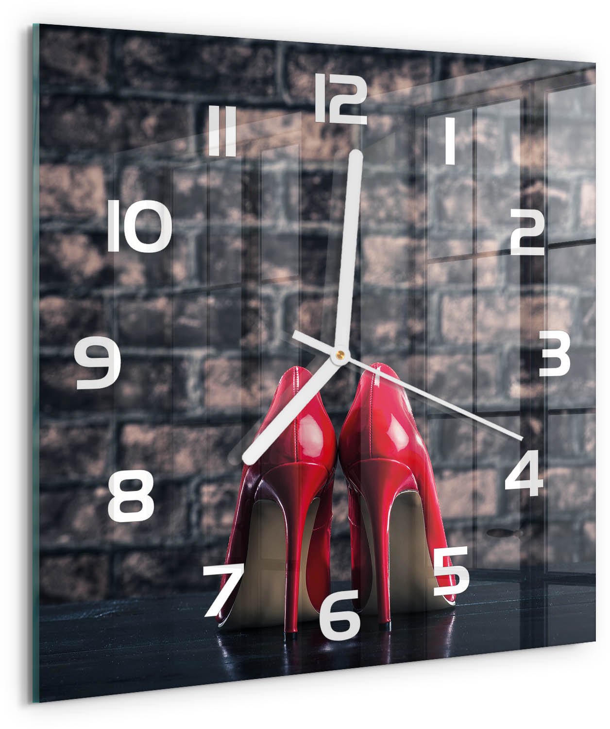 TULUP Wandklok - Rode hoge hakken Klok Glas Met Opdruk - 30x30 cm - Rood Moderne Wandklok Glas - Witte handen - Vierkante Klok - Decoratieve Glazen Klok - Glazen Wandklok Design