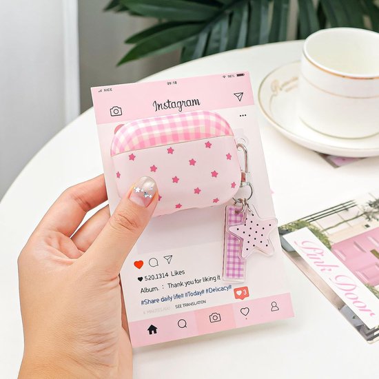 Hoes voor AirPods Pro 3 (2025) met reinigingsset, retro ruitpatroon hoes met ster sleutelhanger, beschermhoes van zacht TPU voor AirPods Pro 3 - roze geruit — afbeelding 2