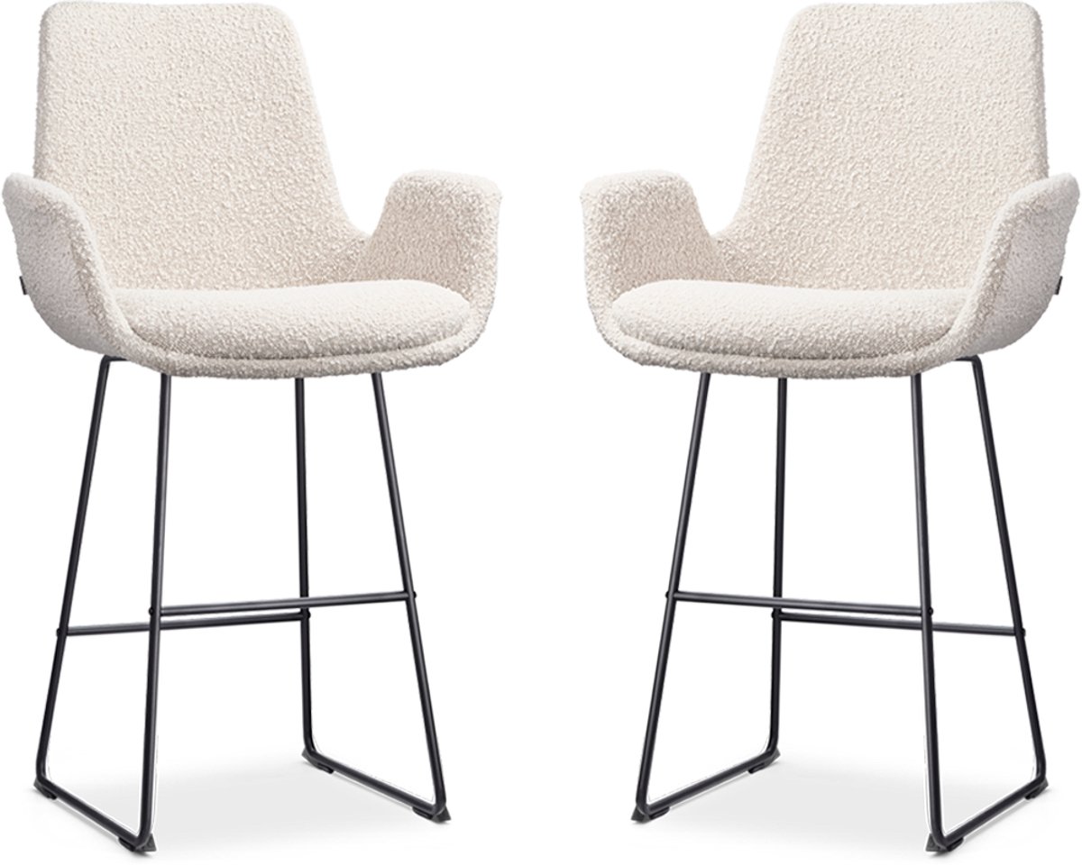 Nolon Nino-Eef Barkrukken Set van 2 Bouclé Beige - met Armleuning - Zwart Onderstel - 65 cm - Voor Kookeiland - Barkruk met Rugleuning - Lage Armleuning - Scandinavisch Bouclé - Beige - Zwart onderstel