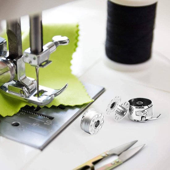 6 stuks binnenlandse naaimachine spoelkoffers, roestvrijstalen spoelkoffer, 6 stuks metalen naaimachine klossen voor borduurwerk/huishoudelijke naaimachine/broer/zanger/janome/Newhome — afbeelding 4