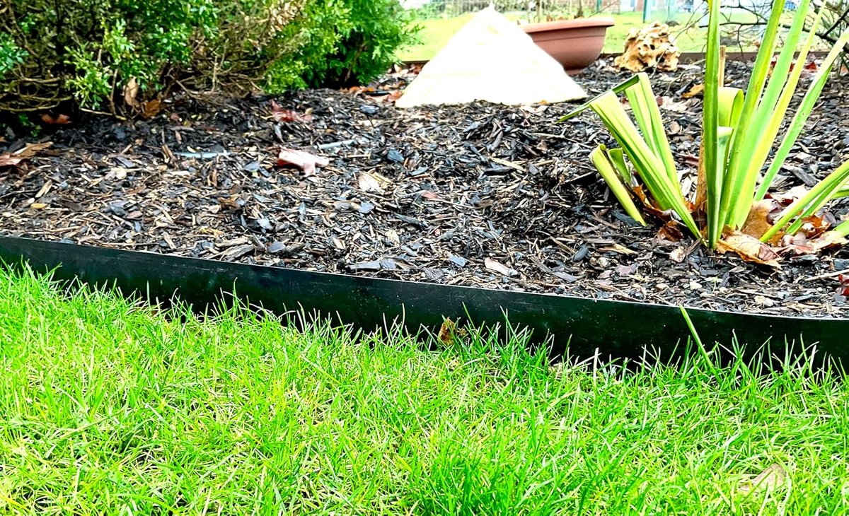 Dikte 2 mm, hoogte 20 cm (5 meter 20 cm hoogte/ per meter)