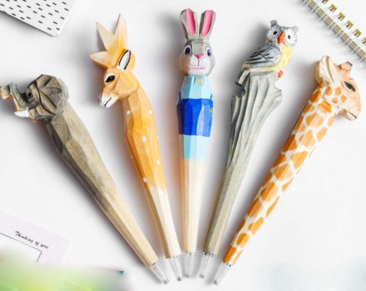 Schattige houten balpen met de hand gesneden creatieve pen nieuw kunstgeschenk
