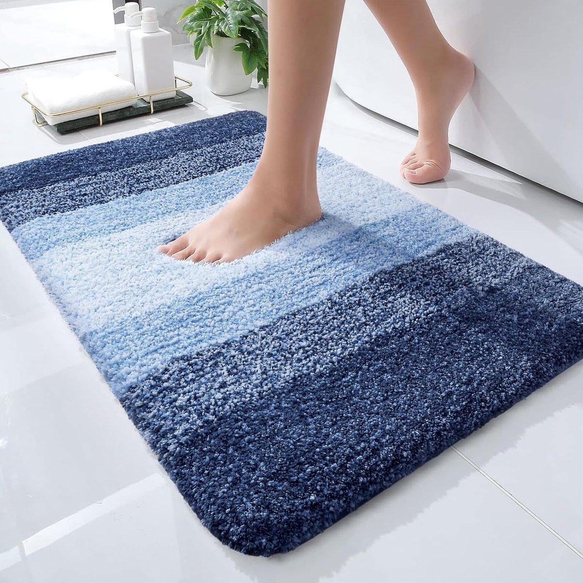 Kleine Badmat 60 x 40 cm – Extra zacht microvezel badkleed, marineblauw, antislip rubberen onderkant, sneldrogend en wasmachinebestendig voor badkamer en douche