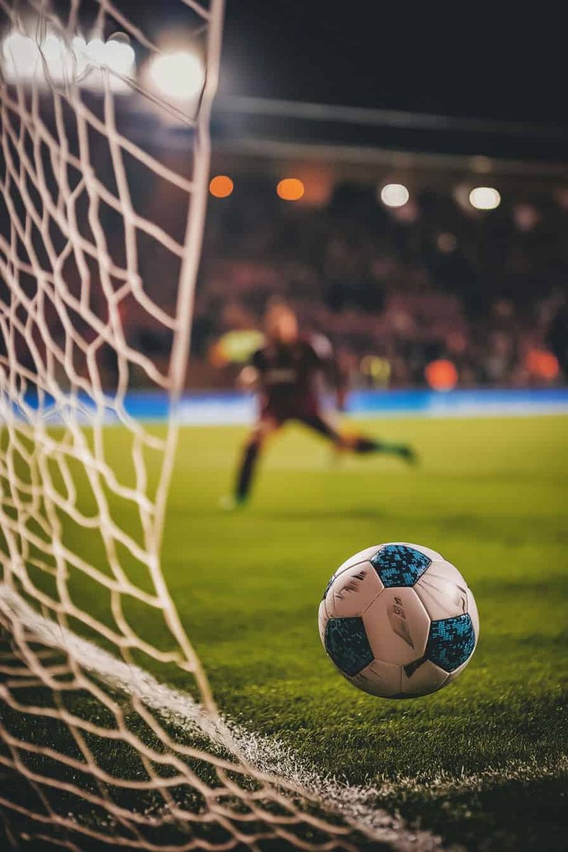 Voetbal Poster - Sport - Doel - Actie - Spel - Goal - posters - formaat 70x100cm - Wanddecoratie - L4146