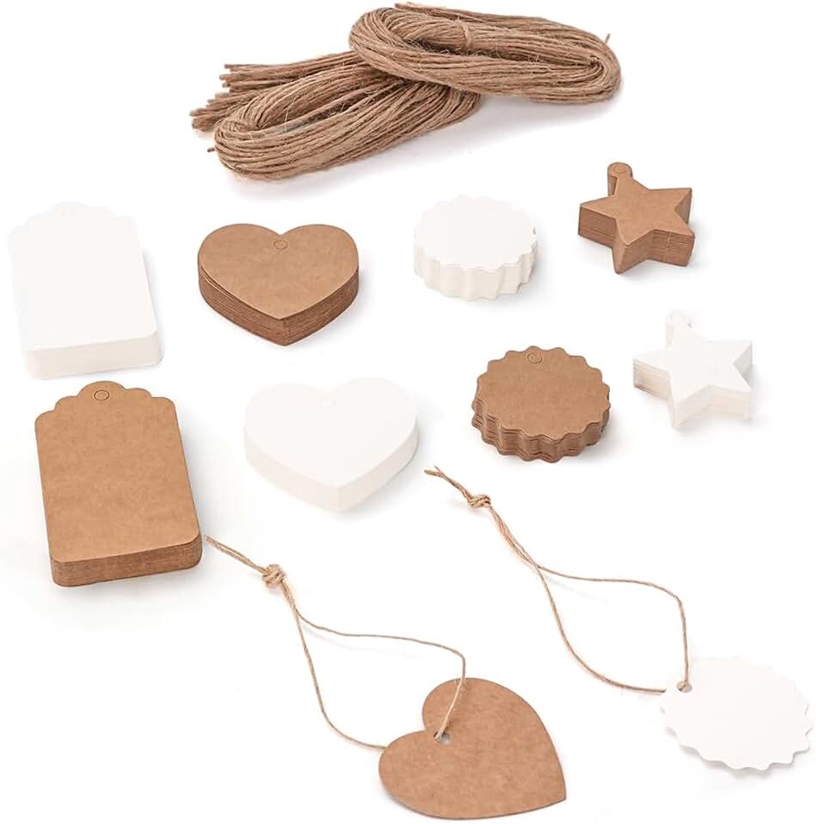 Cadeaulabels met touwtje, kraftpapieren labels, blanco cadeaulabels voor cadeauverpakkingen, bruiloftssuikergoed, verjaardagen, feestjes, doe-het-zelf-knutselwerkjes, prijskaartjes, feestdag