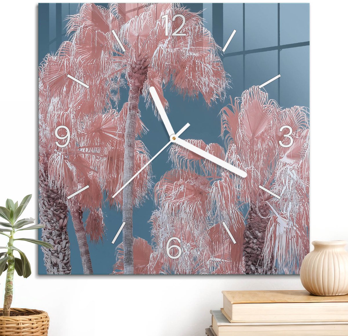 ArtPrintCave Blauw Glazen Klok - 30x30 cm - Wandklok Vierkant - Roze Palmbomen Stille Wandklok - Abstractie Wandklok Keuken - Witte Klokwijzers