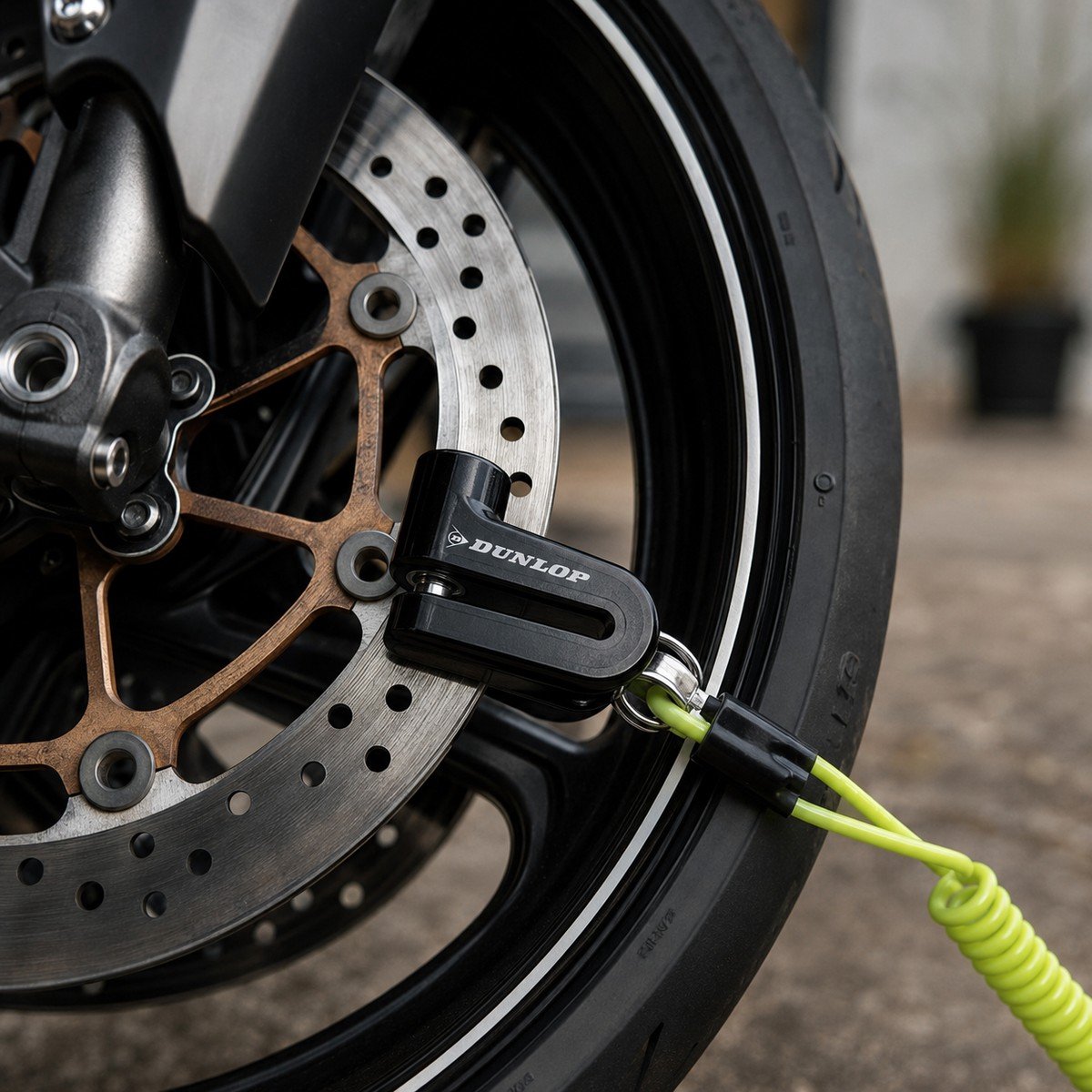 Dunlop Remschijfslot met Herinneringskabel - 2 Sleutels - Wielslot Fiets/ Motor/ Scooter - 1 Willekeurige Kleur – foto 3