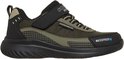 Buitenzijde van een zwarte en olijfgroene Skechers sneaker met 'WATERPROOF' aanduiding.